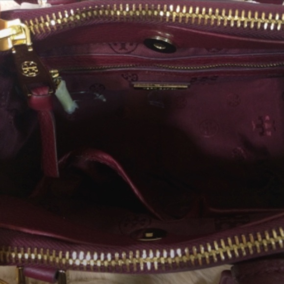 NEW Tory Burch Robinson Wine Red Pebbled Leather Mini Square Tote/Crossbody Bag - Picture 10 of 16